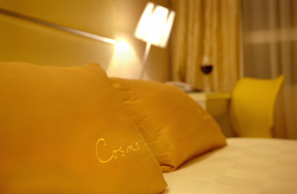 Cosmo Hotel Hong Kong Luaran gambar